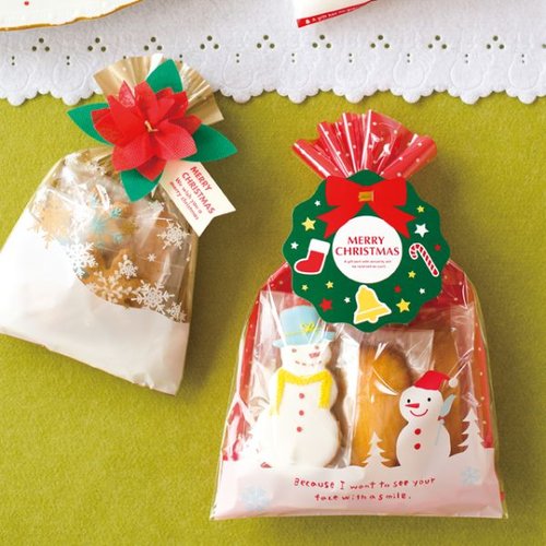 クリスマスリースワイヤータイ-1(10個) ヘッズ 複数のワイヤータイが整然と束ねられた状態