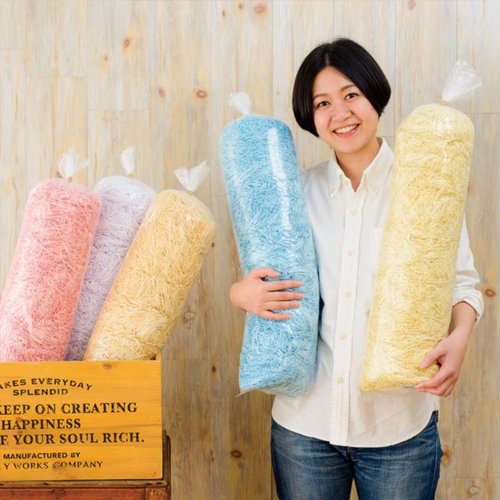 緩衝材 ボリュームパッキン-レモン(1個) ヘッズ 明るいレモン色の緩衝材が整然と並んでいる様子
