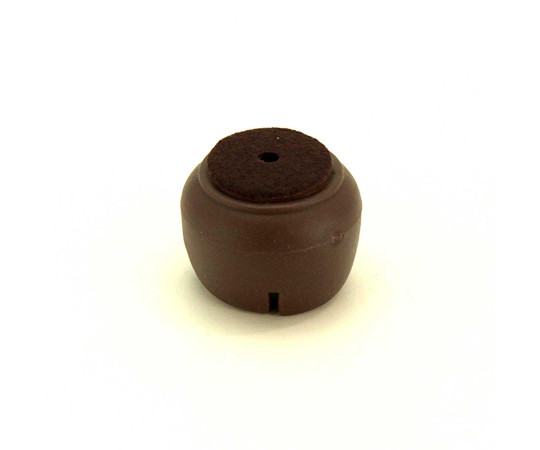 ワイドフェルトキャップ　角脚用　18-24mm 白い横長のフェルトキャップが横向きに置かれ、周囲が整理された状態