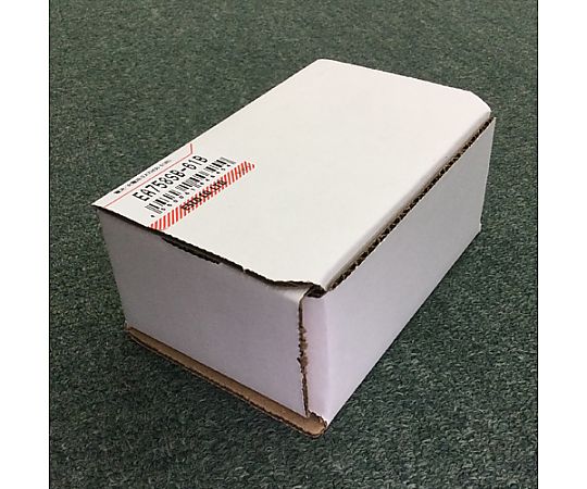 電池/充電用（ストリームライト） 横向きに配置された電池のパッケージ、バーコードが見える状態