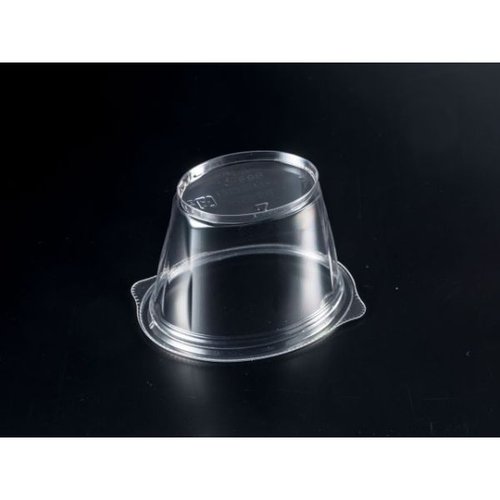 フルーツ容器 バイオカップ ハレル10-68B リスパック 透明なカップに色とりどりのフルーツが盛り付けられている様子
