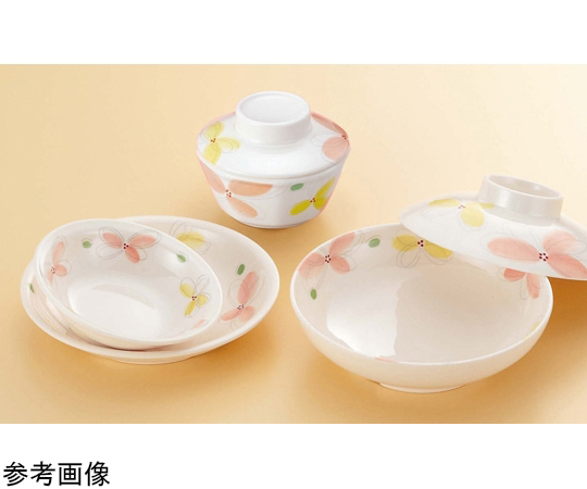 小鉢（身） ボレロ 107×53mm 120個入 透明な素材で、滑らかな曲線を持つ小鉢が整然と並んでいる状態