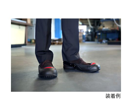 耐滑用アウトソール 先芯 マジックバンド調整タイプ M 1組（2個入） マジックバンドで調整されたアウトソールが並んでいる様子