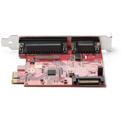シリアル&パラレル増設PCI　Expressインターフェースカード　1個 コネクタとスロットが明瞭に見える角度からの撮影