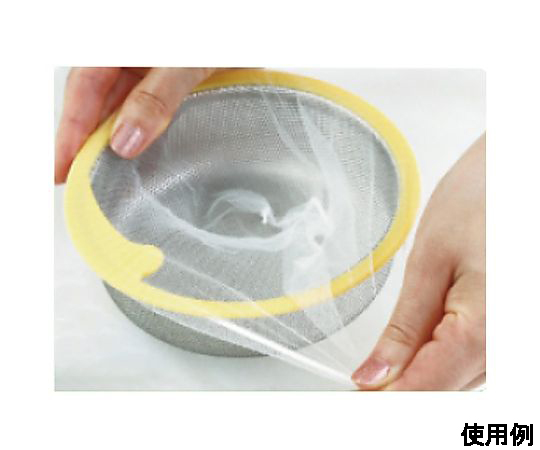排水口ネット(白半透明/浅型/50枚) 白半透明のネットが袋に収められ、平らに並べられた様子