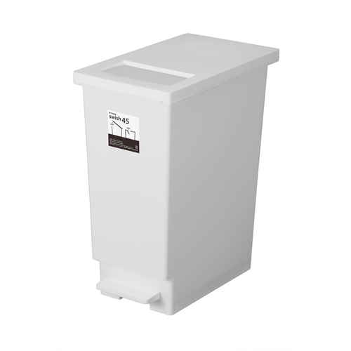 ゴミ箱　45L　ペダル　ユニード　プッシュ&ペダル　ホワイトグレー 全体が白とグレーのシンプルなデザインで、ペダル部分が強調された側面の様子