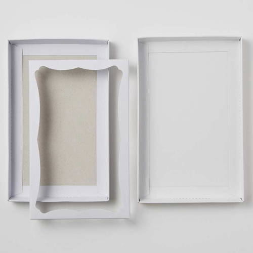 2枚組のハンカチの梱包・包装に！中枠付きのギフトボックス（白）