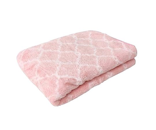 マイクロファイバーバスタオル MF モフモフモロッカン 60×120cm PINK 1セット（10枚入） 鮮やかなピンク色のタオルが十枚並べられた状態