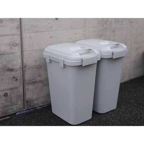 ゴミ箱　ハンドル付きジョイントペール45L　ミルクティーベージュ ハンドルが見える横向きのゴミ箱