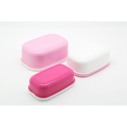 お弁当箱　シール容器　3個入　入れ子式　ハローキティ　サクラ　子供 入れ子になった3個のシール容器が並ぶ様子