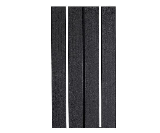 1800x360x400mm ベンチ(アルミ製) 側面から見たシンプルなデザインのアイテム、表面の質感が際立つ状態