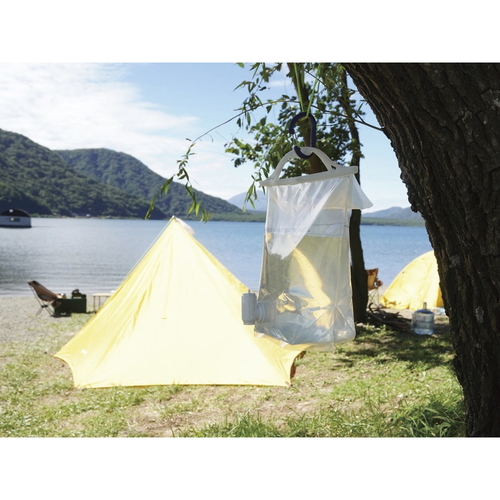 ウォータータンク　5L　折りたたみ　ウォッシャブルウォーターバッグ　クリア 透明な折りたたみバッグが水を満たした状態