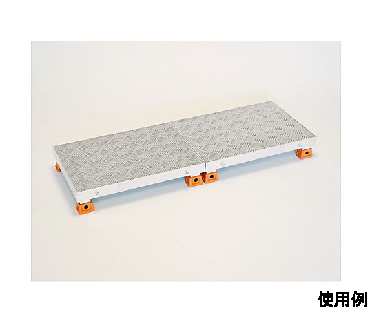 497x349mm/200mm 低床作業台(縦横連結式) 安定した低床作業台の側面が見える状態