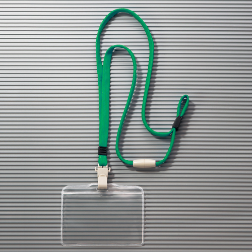 つりさげ名札 ﾖｺ型 ｿﾌﾄﾀｲﾌﾟ 平ひも ｸﾞﾘｰﾝ 1個画像