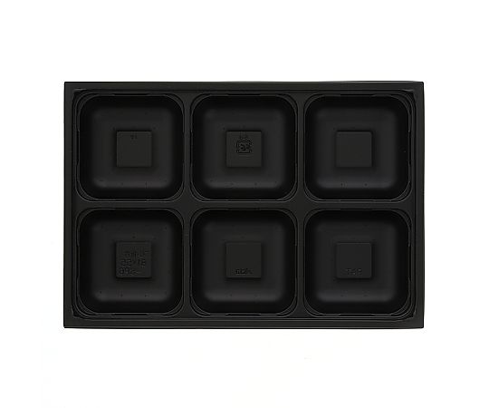 弁当容器 ワン折重 底 81×55 SP-6 黒 25枚入 底面が広く、黒いプラスチック製の容器が整然と並んでいる様子