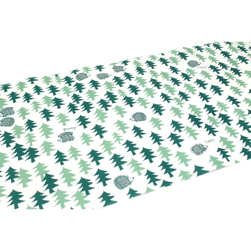 mt　リメイクシート　New　Type　Lisa　Larson　森の中のハリネズミ リメイクシートの全体が見える状態、ハリネズミと森のデザインが際立っている
