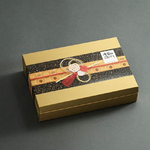 ギフト箱 MTG-GS 無地メタリックゴールドギフトBOX-S(10枚) ヘッズ 金色の無地のギフトボックスが十枚整然と並べられた様子