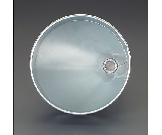 φ216mm じょうご(フィルター付/スチール製) フィルターが取り付けられたスチール製じょうごが横から見える状態