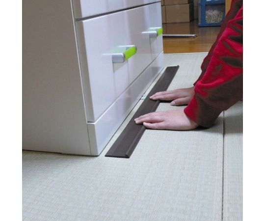 家具ストップマン 900 ブラウン（箱入） （2本入） パッケージの正面にロゴと商品情報が明瞭に表示された状態