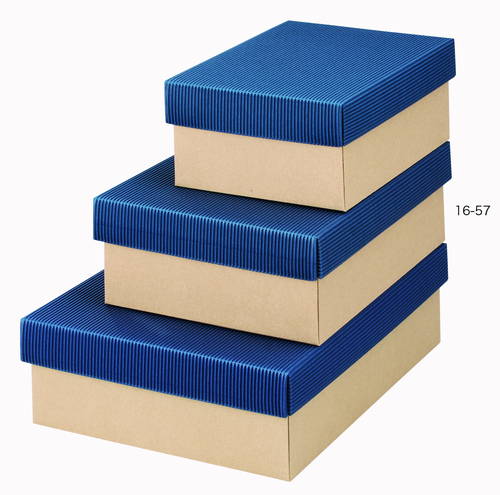 お菓子などのラッピングに！ナチュラルでシンプルなギフトボックス