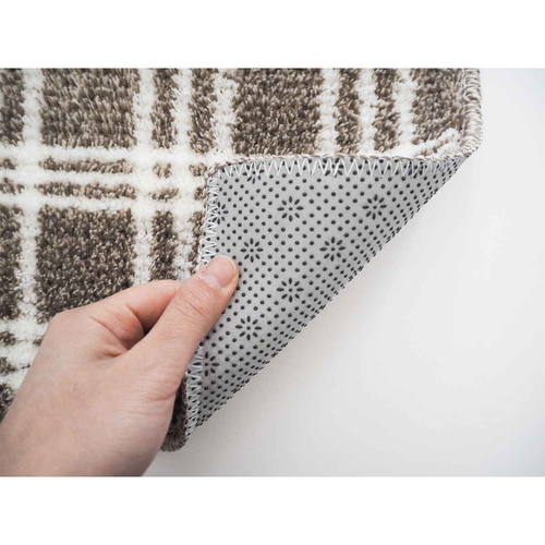 キッチンマット　45×120cm　marleインテリアマット　チェック　グレージュ 柔らかな質感のグレージュチェック柄が広がるマットの全体像