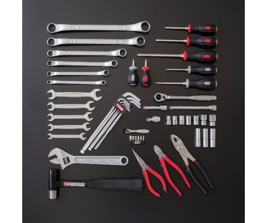 整備用工具セット ツールセット 差込角9.5mm 56点セット マットブラック 工具が整然と並び、マットブラックの仕上げが際立つセットアップ