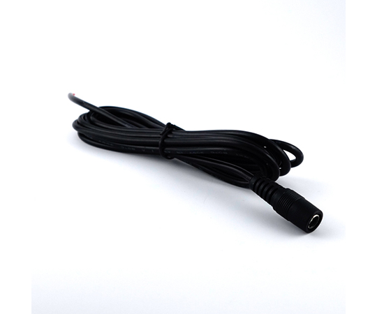 DCジャック付きケーブル　2.1mm　1.8m