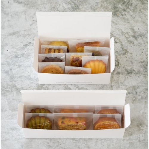 ギフト箱 ボヌールギフトBOXワイド型-S(20枚) ヘッズ 箱の正面にデザインされた華やかな模様が見える状態