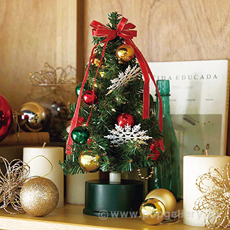 くるくる回るツリー（カラフルポップ）画像