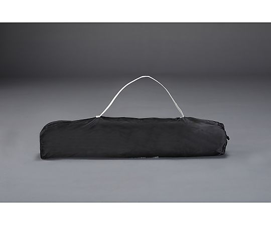 820x510x 840mm チェアー(ポータブル/ブラック) シンプルなデザインの折りたたみ椅子が側面から見える状態