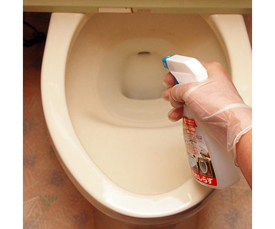 水まわり汚れ止めコート剤　汚れしらず　180mL 側面から見たボトル、キャップは開いていない状態
