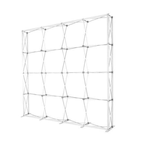 イベント用品 イージーシステムタペ用ベーススタンド 1ケ 友屋 [ケース販売] スタンドが地面に固定された様子、周囲に余裕を持って配置されている。