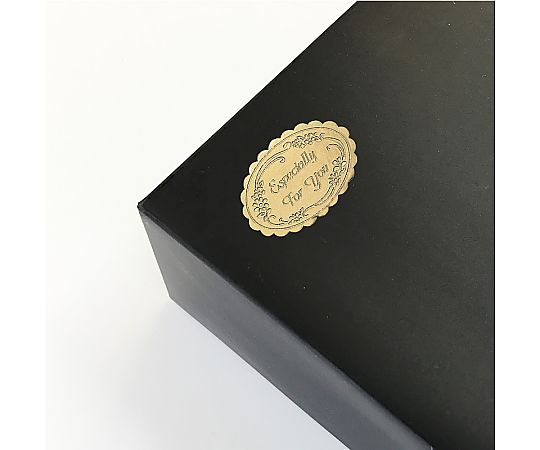 HEIKO ギフトシール フラワーオーナメント 104片 パッケージのデザインが正面から見える状態、花柄のシールが整然と並んでいる様子。
