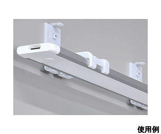 AC100V/14.5W 照明灯/LED 片側が少し斜めになった状態で壁に取り付けられた照明器具