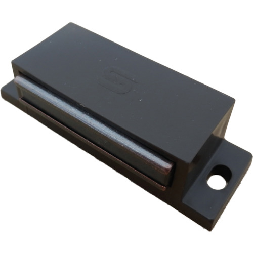 ﾏｸﾞﾈｯﾄｷｬｯﾁSM-81茶 1個画像