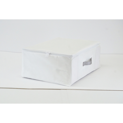 衣類整理袋 すきま収納 衣類用 幅35×奥行50×高さ18cm クローゼット収納 透明な収納袋に衣類が整然と収まっている様子