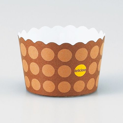 ケーキカップ NP-4F(50H) ドルチェ 伊藤景パック産業 [ケース販売] 透明なプラスチック製カップが複数並んでいる状態、ディスプレイ用として美しく整列している