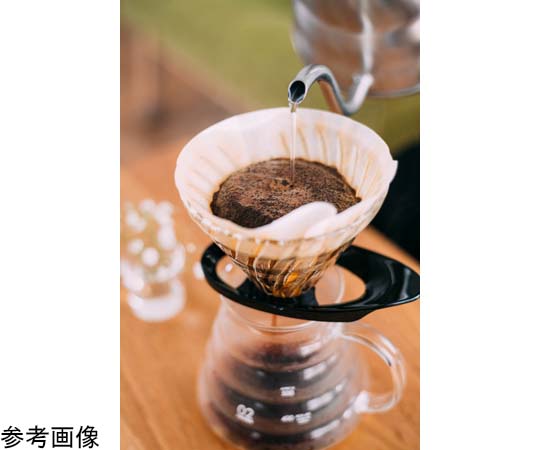 V60 耐熱ガラス透過ドリッパー 01 ブラック 透明な耐熱ガラスのドリッパーが斜め上方から見える状態、シンプルなデザインが特徴。