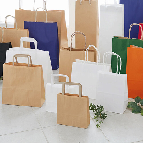 どんなシーンでも活躍！シンプルな白無地の紙袋