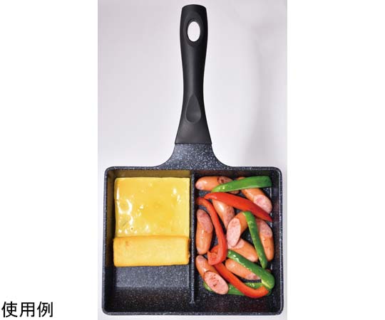 ひるもぐ IH対応仕切パン 透明なガラス製の仕切りがあり、彩り豊かな食材が盛り付けられた状態
