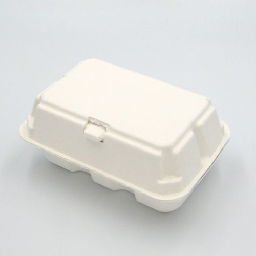 弁当容器 パルボックス(小)白 日本モウルド工業 白いプラスチック容器が横向きに並べられ、蓋が外れた状態で中が見える様子