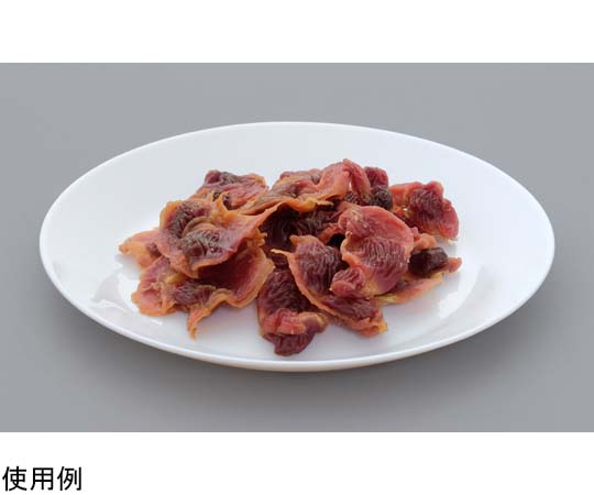 砂肝ジャーキー 400g 透明な袋に入った乾燥した肉の塊が並ぶ様子
