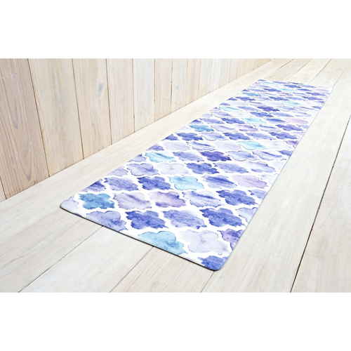 キッチンマット　拭ける　180cm　PVCキッチンマット　45×180cm　モロッカン 滑らかな表面にモロッカン柄が施されたキッチンマットが、横向きに整然と広げられた状態。