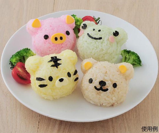 nicoキッチン くまさんとなかまたちおにぎりセット 可愛らしい動物デザインのおにぎりが並んでいる様子