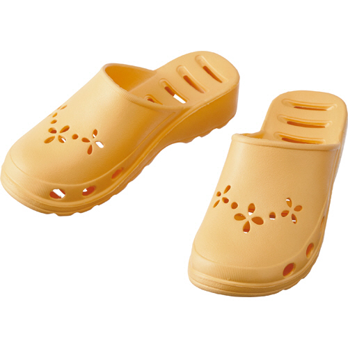 ｳｫｰﾀｰﾊﾟｽｻﾝﾀﾞﾙ ｲｴﾛｰ M(23.0-24.5cm) 1足画像