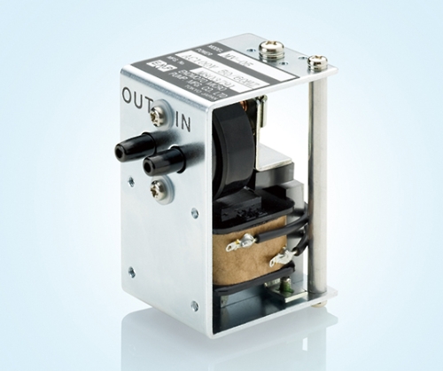 電磁式エアーポンプ　吸排両用型画像