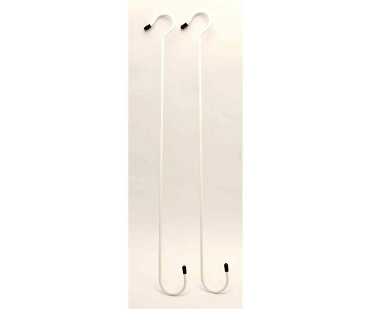 カラーSカン　白　フック内径33・40mm×フック全長500mm　2本入 白いSカンが2本、長いフック部分が直立して並んでいる状態。