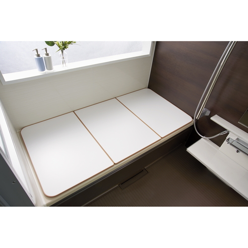 風呂ふた 組み合わせ 風呂フタ 組み合せ ECOウォーム neo L-15 75x150cm 実寸73x148cm 3枚割 ブラウン 風呂ふたが3枚並んでいる状態、ブラウンの色合いが目立つ。