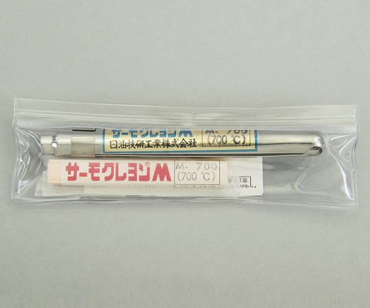 サーモクレヨン(R)M(不可逆性・ペンタイプ)　橙 ペン先が見える状態で、キャップが外されたオレンジ色の製品