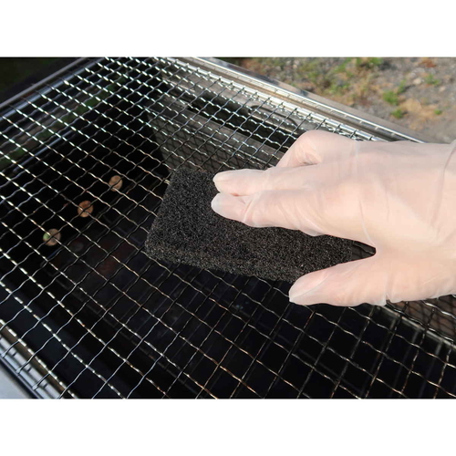 キッチンスポンジ　ピカ王　キッチンクリーナー　コゲ付汚れ用 パッケージを上から撮影し、開封シールが見える状態